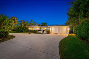 335  Country Club Drive, Tequesta, FL 33469 Sold 05/19/23