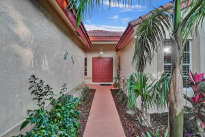 1110  New Parkview Place, Haverhill, FL 33417 Sold 02/03/23