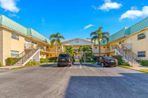 33  Colonial Club Drive   105, Boynton Beach, FL 33435 Sold 03/16/23