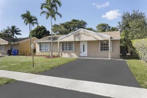 1281 SW 73rd Avenue, North Lauderdale, FL 33068 Sold 01/31/23