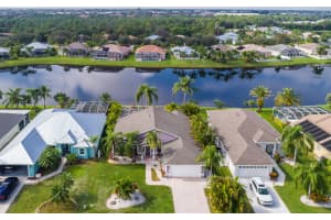 364 NW Emilia Way, Jensen Beach, FL 34957 Sold 05/10/23