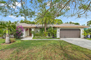10860 SE Stern Lane, Hobe Sound, FL 33455 Sold 03/13/23