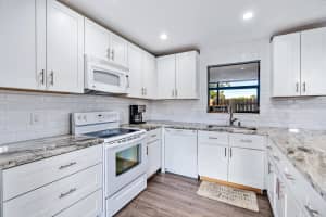 103  Lakewood Drive   23b, Jupiter, FL 33458 Sold 03/01/23