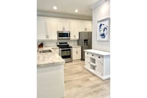 2259 NE 9th Avenue   2259, Wilton Manors, FL 33305 Sold 04/27/23