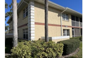 1550 SE Royal Green Circle   201, Port Saint Lucie, FL 34952 Sold 03/22/23