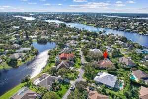 18710 SE Lakeside Way, Jupiter, FL 33469, Sold 04/18/23
