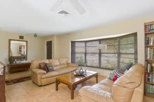 784 NW 7th Street, Boca Raton, FL 33486 Sold 05/15/23