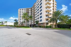 MLS# R10852086, West Palm Beach, Florida 33407