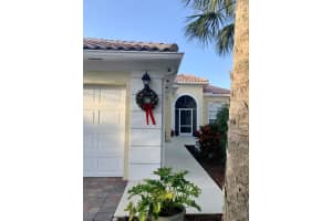 8843  Oldham Way, Palm Beach Gardens, FL 33412 Sold 01/30/23
