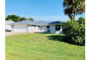 160  11th Court, Vero Beach, FL 32962 Sold 03/08/23
