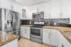 800 SE 20th Avenue   409, Deerfield Beach, FL 33441 Sold 01/27/23