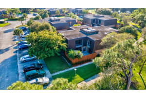 5706 SE Windsong Lane   1b, Stuart, FL 34997 Sold 02/01/23