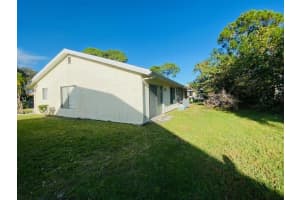 1480 SE Rivergreen Circle, Port Saint Lucie, FL 34952 Sold 03/21/23