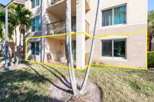 607 Villa Cir, Boynton Beach, FL 33435, Sold 02/16/23