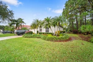 5003 SE Mariner Village Lane, Stuart, FL 34997 Sold 01/12/23