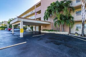 300 Ne 26th Ave #209, Boynton Beach, FL 33435 Sold 02/09/24