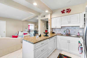 1707  Osborne Circle, Lake Worth Beach, FL 33461 Sold 06/05/23