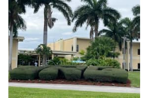 130 NE 26th Avenue   2120, Boynton Beach, FL 33435 Sold 03/16/23