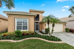 322 NW Somerset Circle, Port Saint Lucie, FL 34983 Sold 02/21/23