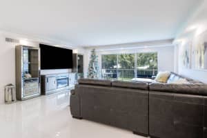 875 E Camino Real    2c, Boca Raton, FL 33432 Sold 02/28/23