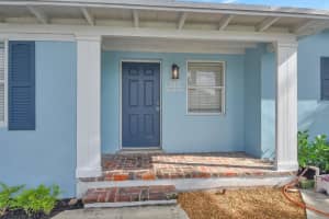 543 NE 3rd Avenue, Delray Beach, FL 33444 Sold 04/05/23