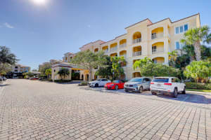 32  Harbour Isle Drive  W 101, Fort Pierce, FL 34949 Sold 03/31/23