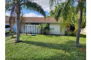 4480 Chesapeake Bay Dr, Stuart, FL 34997, Sold 03/27/23