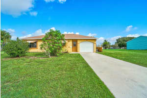 1521 SE Collette Circle, Port Saint Lucie, FL 34952 Sold 06/13/23