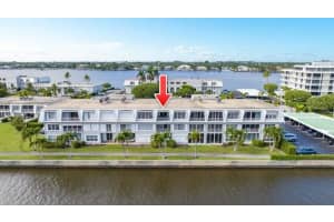 2165  Ibis Isle Road   14, Palm Beach, FL 33480 Sold 06/30/23