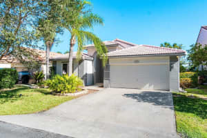 576 NW 45 Avenue, Deerfield Beach, FL 33442 Sold 02/23/23