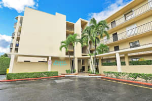 890 N Federal Hwy, Lantana, FL 33462, Sold 03/03/23