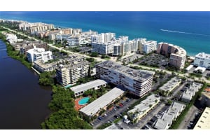 3589 S Ocean Blvd, South Palm Beach, FL 33480, Sold 01/23/23