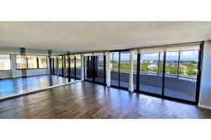 3589 S Ocean Blvd, South Palm Beach, FL 33480, Sold 01/23/23