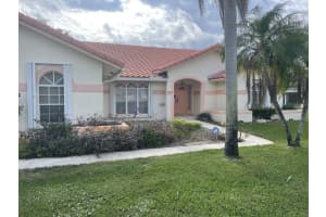 926 Sw 35th Court Delray Beach, FL 33435 Sold 05/19/23