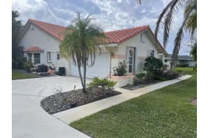 926 Sw 35th Court Delray Beach, FL 33435 Sold 05/19/23