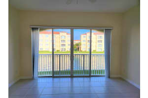 19  Harbour Isle Drive  W 201, Fort Pierce, FL 34949 Sold 05/24/23