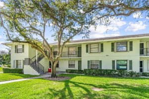 101 Sabal Ridge Circle B, Palm Beach Gardens, Fl 33418 Palm Beach Gardens, FL 33418 Sold 02/20/23