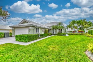 2715  White Wing Lane West Palm Beach, FL 33409 Sold 01/20/23