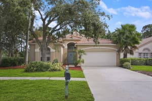 7159 Se Twin Oaks Circle Stuart, FL 34997 Sold 03/17/23