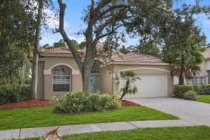 7159 Se Twin Oaks Circle Stuart, FL 34997 Sold 03/17/23