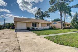 4700 Carthage Circle S Lake Worth, FL 33463 Sold 04/17/23