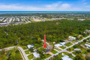 8625 Se Longview Drive Hobe Sound, FL 33455 Sold 05/16/23