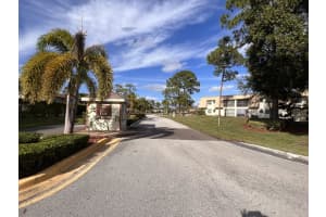 4690 Oak Terrace Drive, Greenacres, Fl 33463 Green Acres, FL 33463 Sold 01/25/23