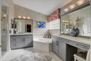 10579 Sunset Isles Court Boynton Beach, FL 33437 Sold 02/22/23