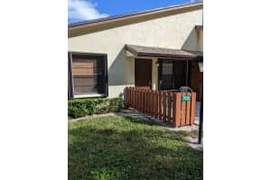 7936 Se Villa Circle Hobe Sound, FL 33455 Sold 02/02/23