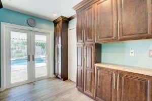 1010 Crow St, Jupiter, FL 33458, Sold 03/02/23