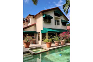 21694  Town Place Drive Boca Raton, FL 33433 Sold 05/01/23
