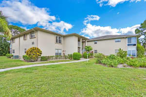 33 Lake Vista 206 Trail 206 Port Saint Lucie, FL 34952 Sold 04/21/23