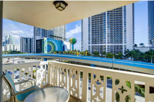 1825 S Ocean Drive   501, Hallandale Beach, FL 33009 Sold 07/21/23
