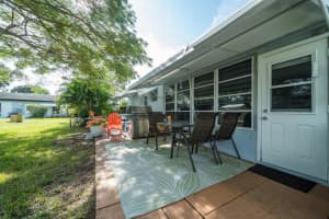 560 High Point Dr, Delray Beach, FL 33445, Sold 04/19/23